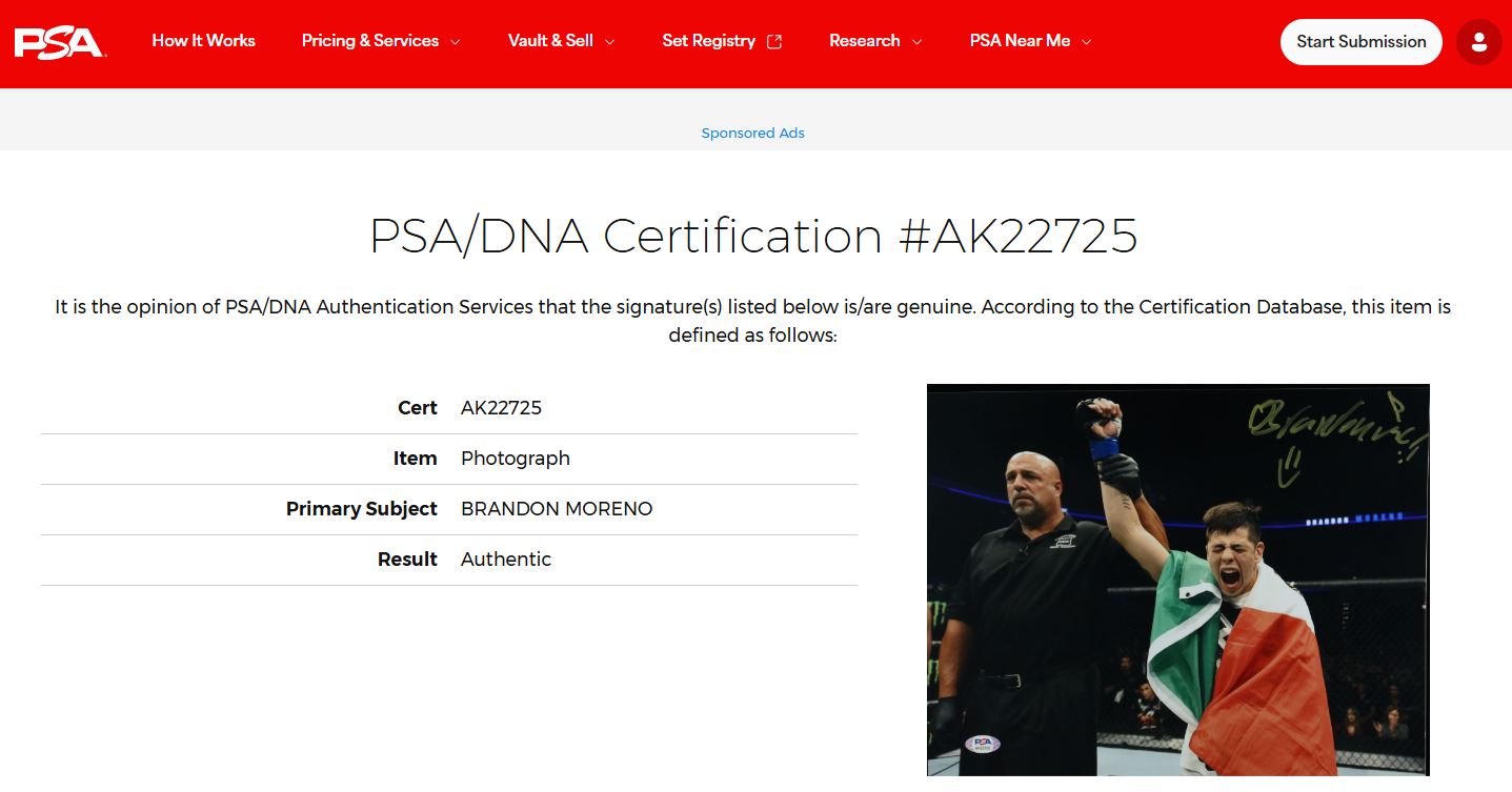 Brandon Moreno Fotografía Autografiada UFC certificado PSA AK22725.
