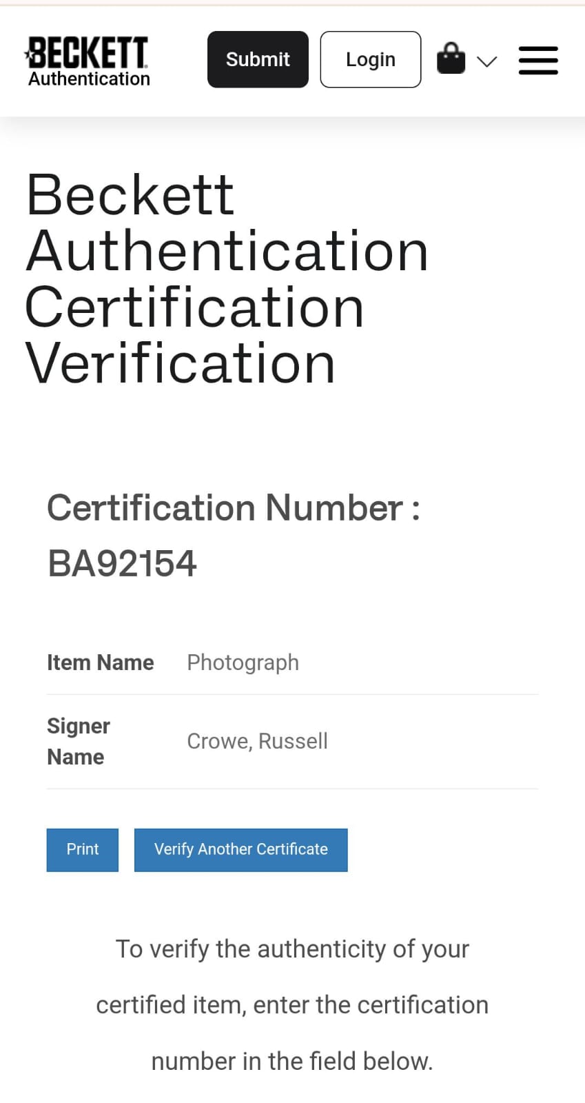 Russell Crowe Fotografía autografiada, firma certificada por la compañía Beckett con el número BA92154.