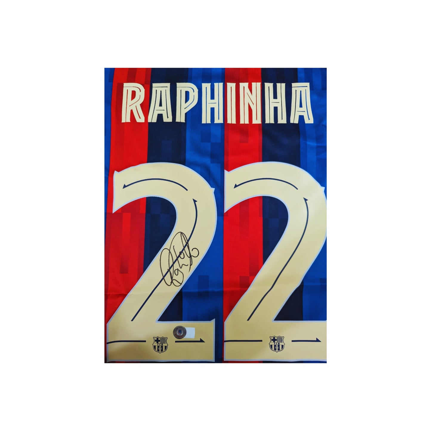 Raphinha Playera FC Barcelona autografiada firma autentificada por la compañía Beckett con el número BH062196.