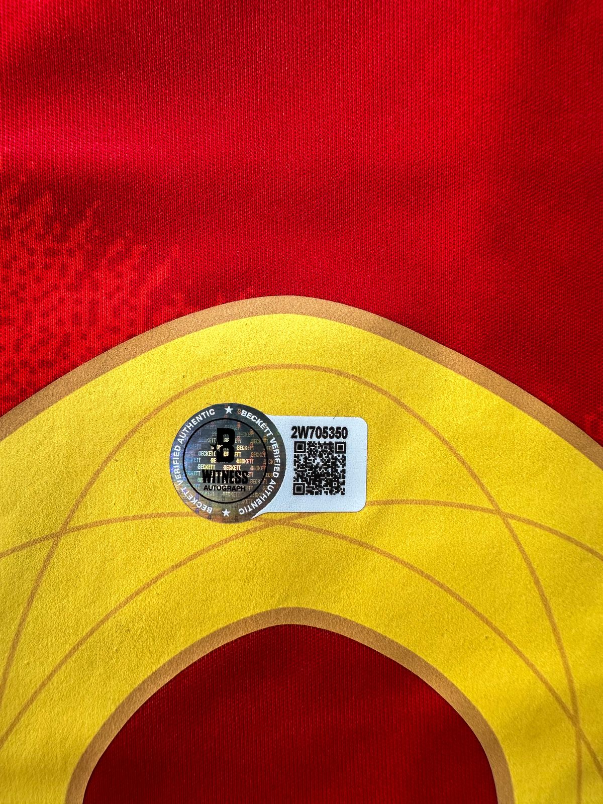 Gavi Playera España autografiada, firma certificada por Beckett 2W705350