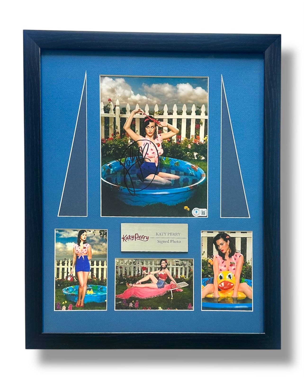 Katy Perry Fotografía Autografiada Enmarcada firma certificada por Beckett BB17163.