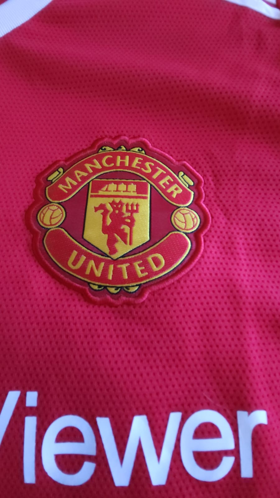 Harry Maguire Playera Manchester United autografiada firma autentificada por la compañía Beckett con el número BB94779.