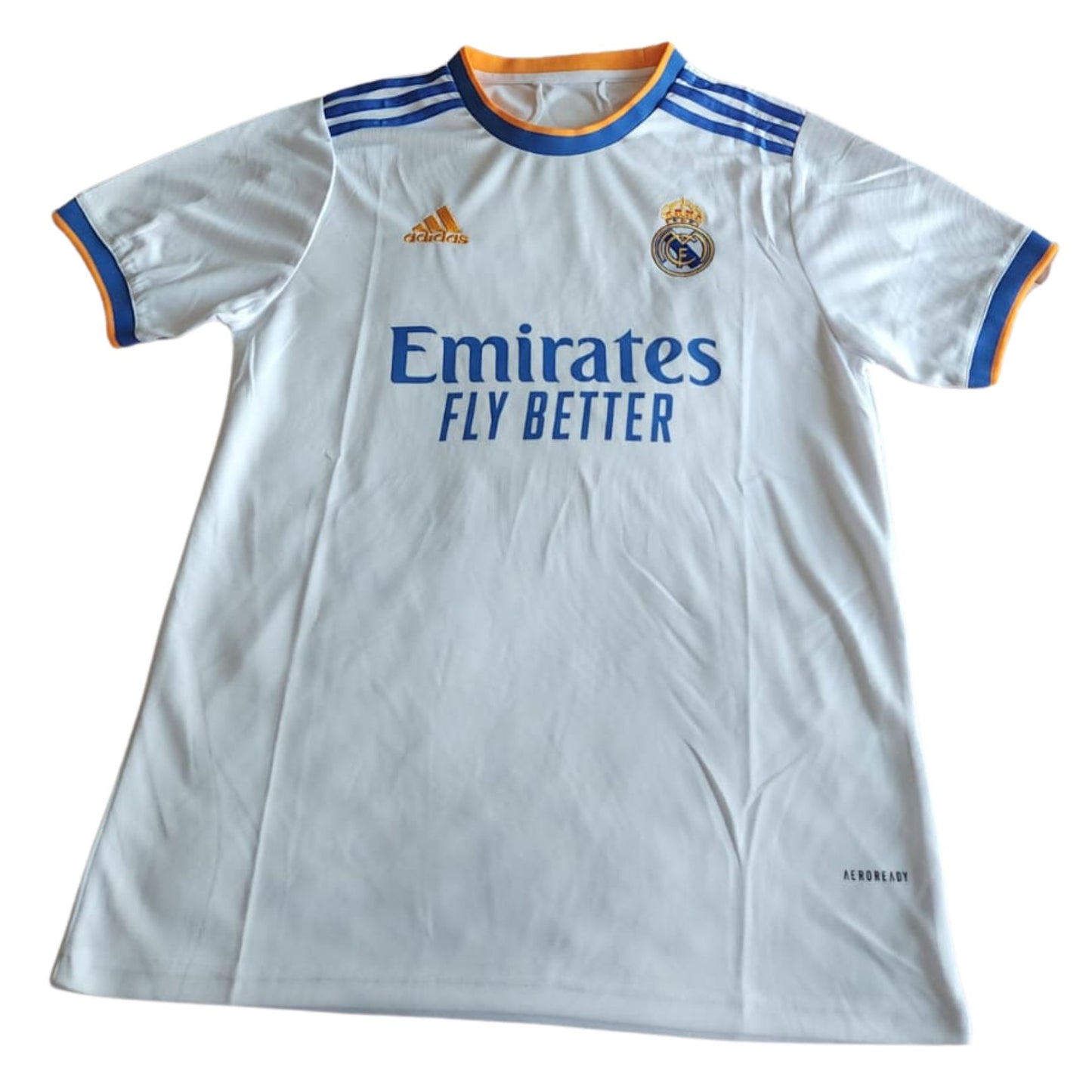 Luka Modric Playera Real Madrid autografiada firma autentificada por la compañía Beckett con el número BC44854.