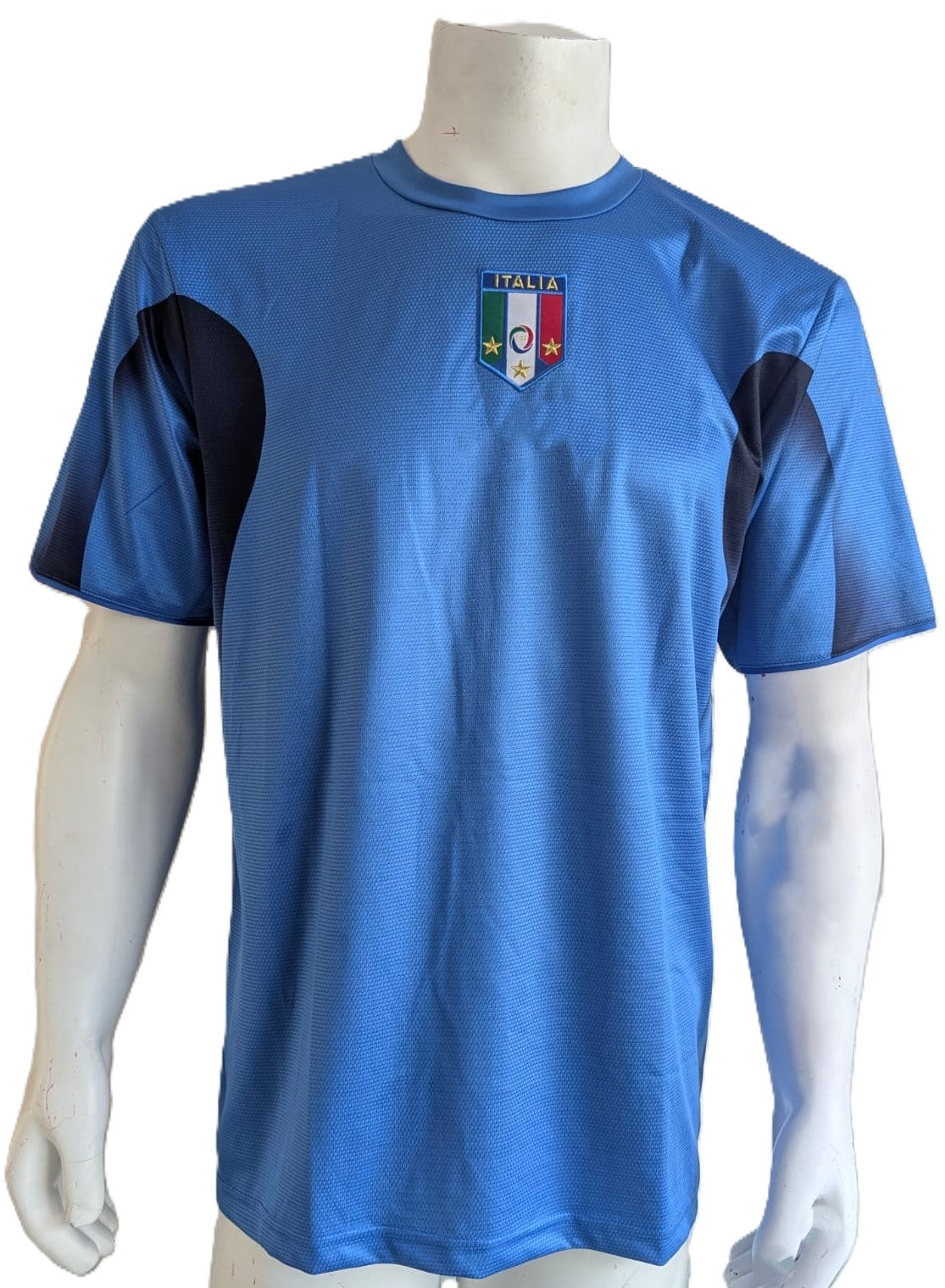 Andrea Pirlo Playera Italia autografiada, firma certificada por la compañía Beckett con el número BQ46096
