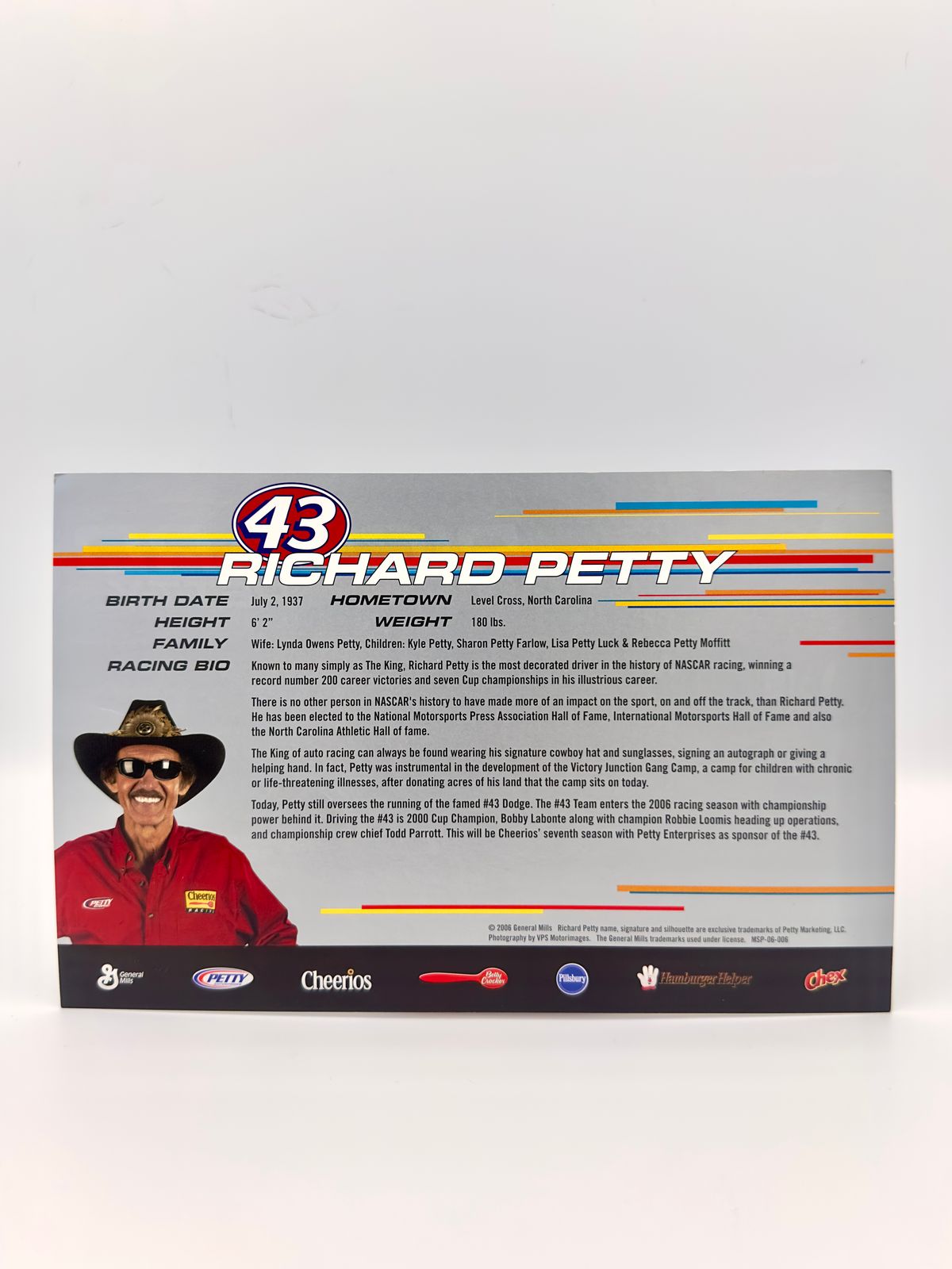 Richard Petty F1 “El Rey” Fotografía / Postal autografiada certificado PSA AO55882.