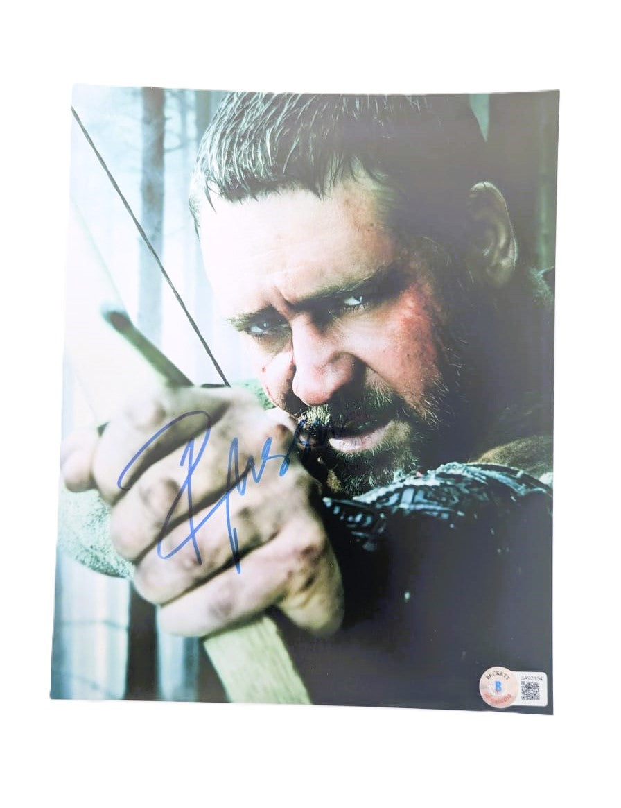 Russell Crowe Fotografía autografiada, firma certificada por la compañía Beckett con el número BA92154.