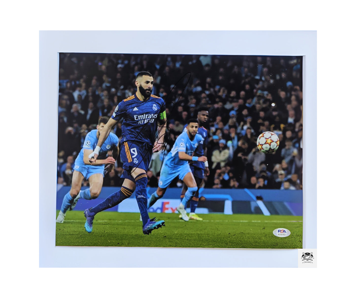 Karim Benzema Real Madrid uniforme azul fotografía autografiada certificada por PSA AL52763