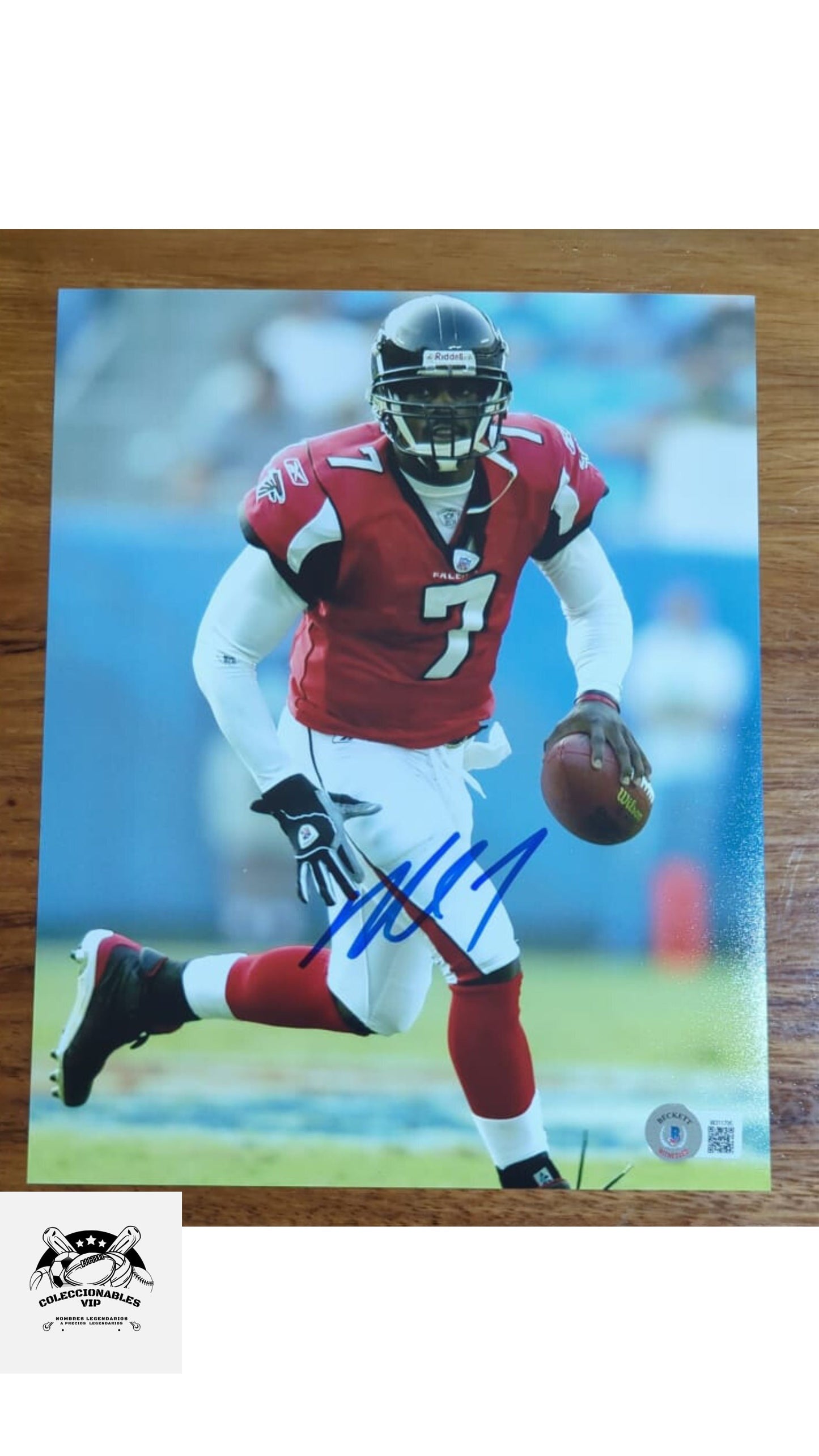 Michael Vick Fotografía Atlanta Falcons autografiada firma certificada por Beckett W311795.