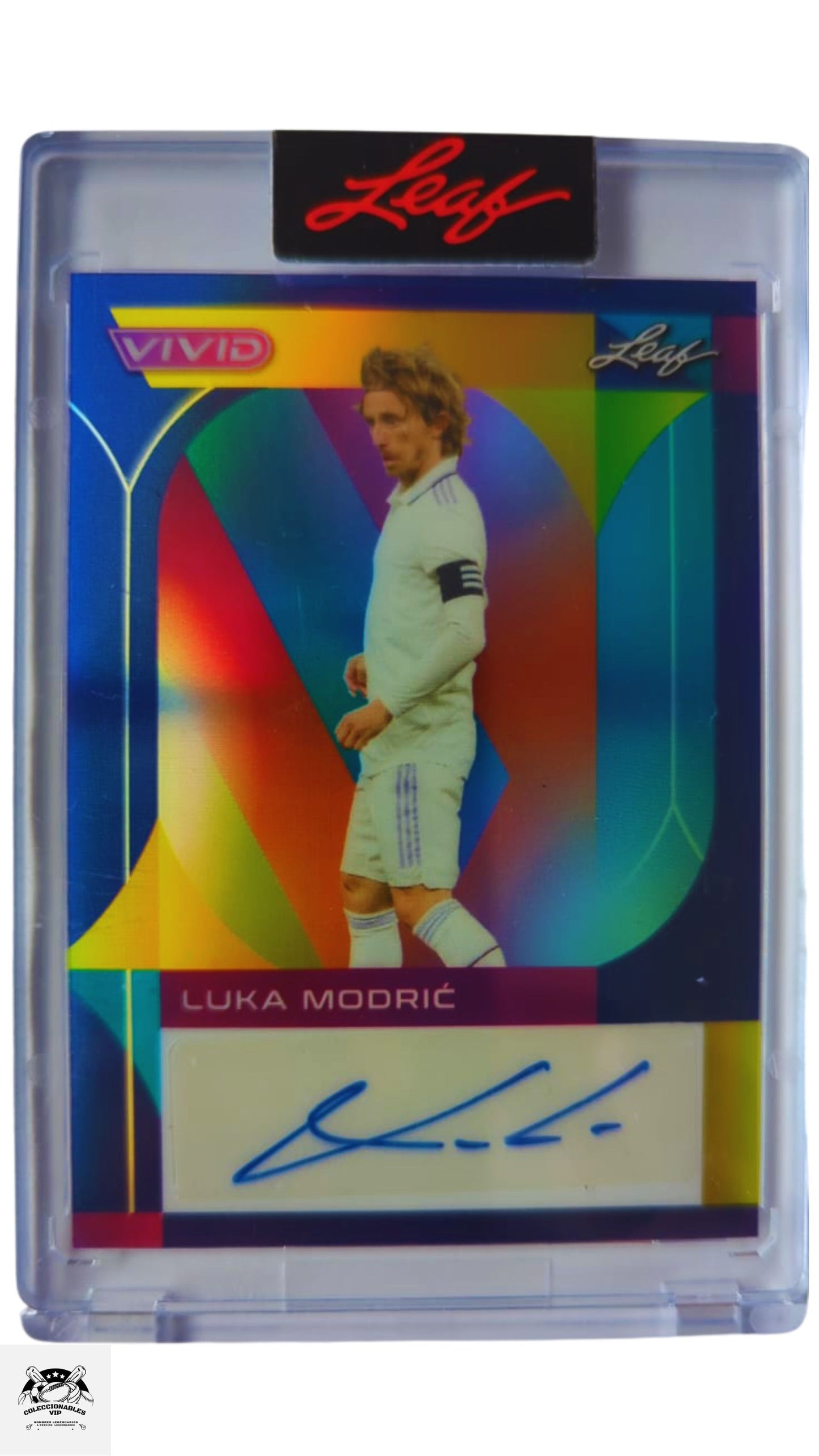 Luka Modric Tarjeta Real Madrid 4/5 Leaf en el frente encontrarás su autógrafo.