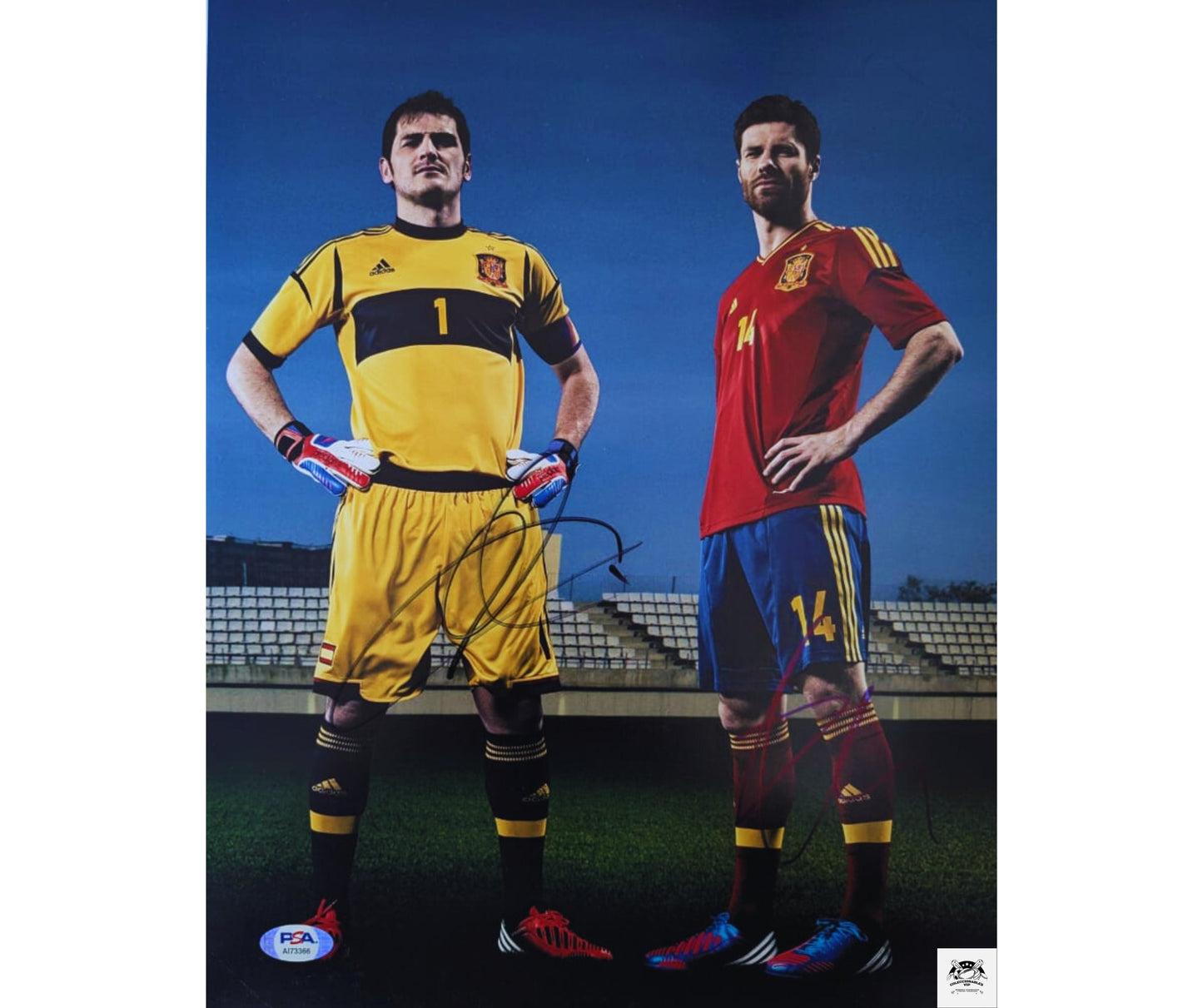 Iker Casillas y Xabi Alonso fotografía autografiada firmas certificada por PSA AI73366