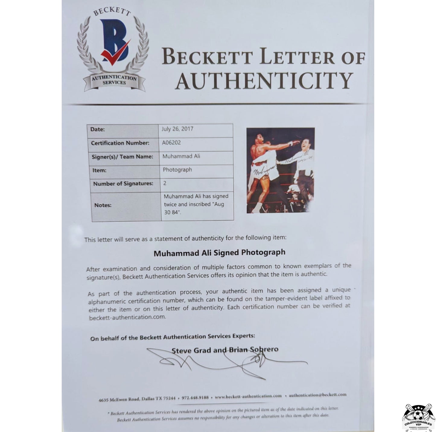 Muhammad Ali doble firma autentificada por la compañía Beckett con el número A06202con inscripción Aug 30 84