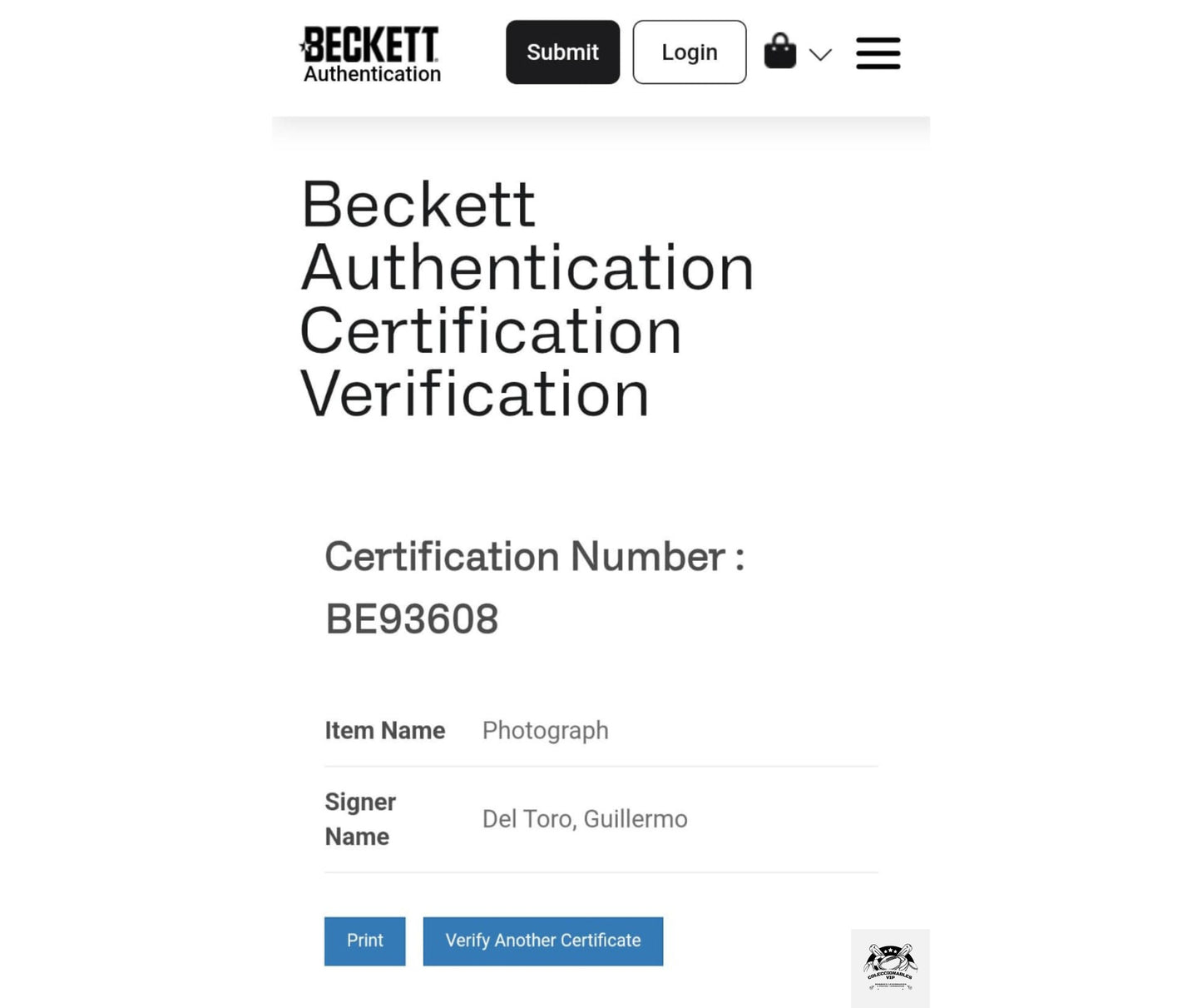 Guillermo del Toro con Pinocho fotografía autografiada firma certificada por Beckett BE93608.