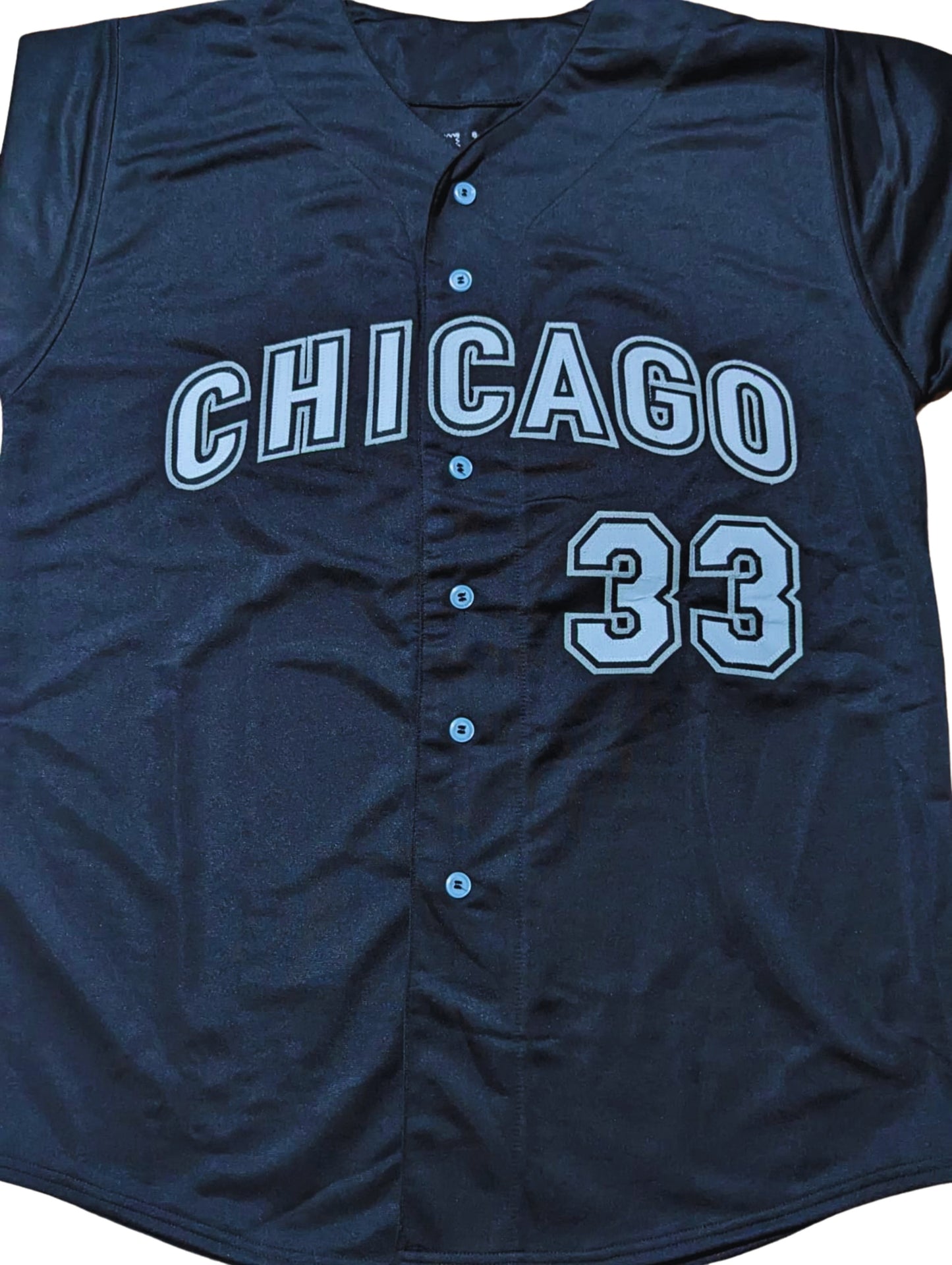 Playera autografiada por Lance Lynn firma autentificada por la compañía Beckett con el número WX49397.