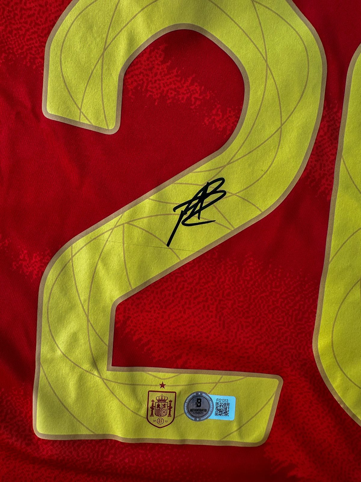 Pedri Playera España autografiada, firma certificada por Beckett FI21313