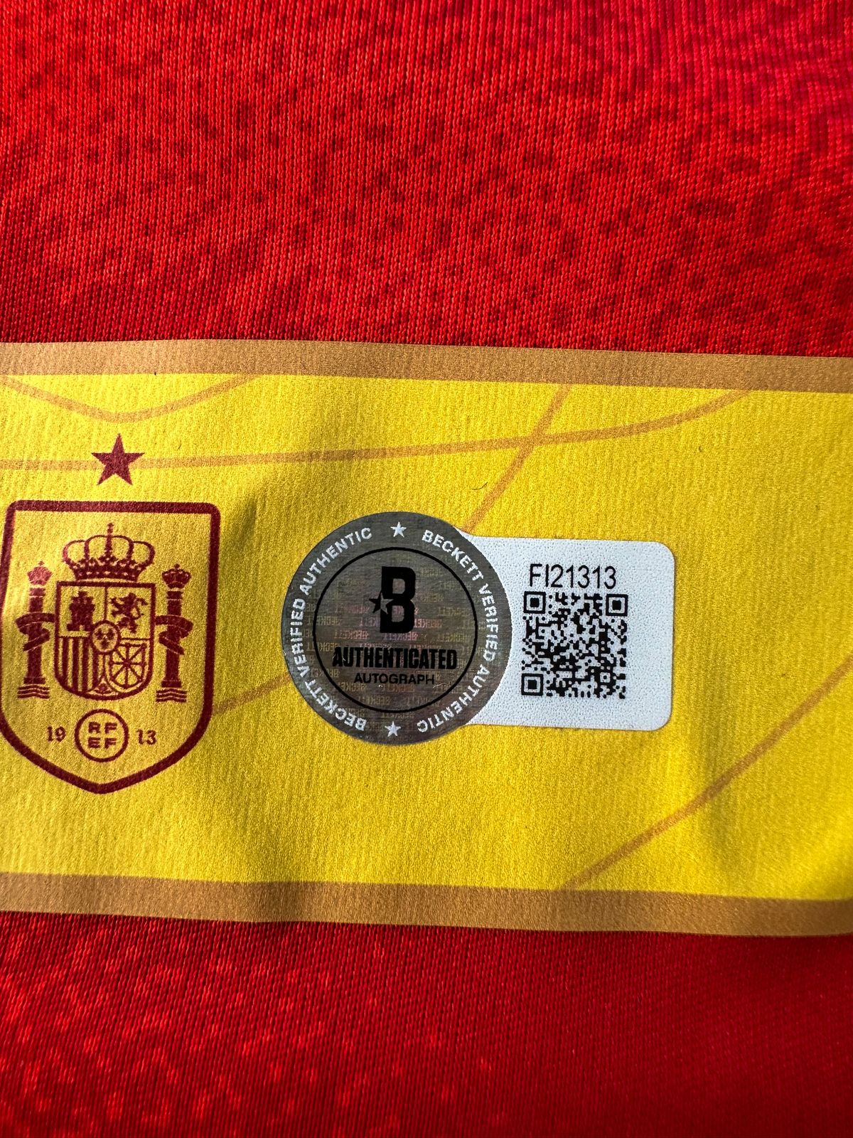 Pedri Playera España autografiada, firma certificada por Beckett FI21313