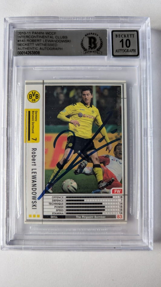 Robert Lewandowski tarjeta autografiada certificado el autógrafo por Beckett 00014263808.