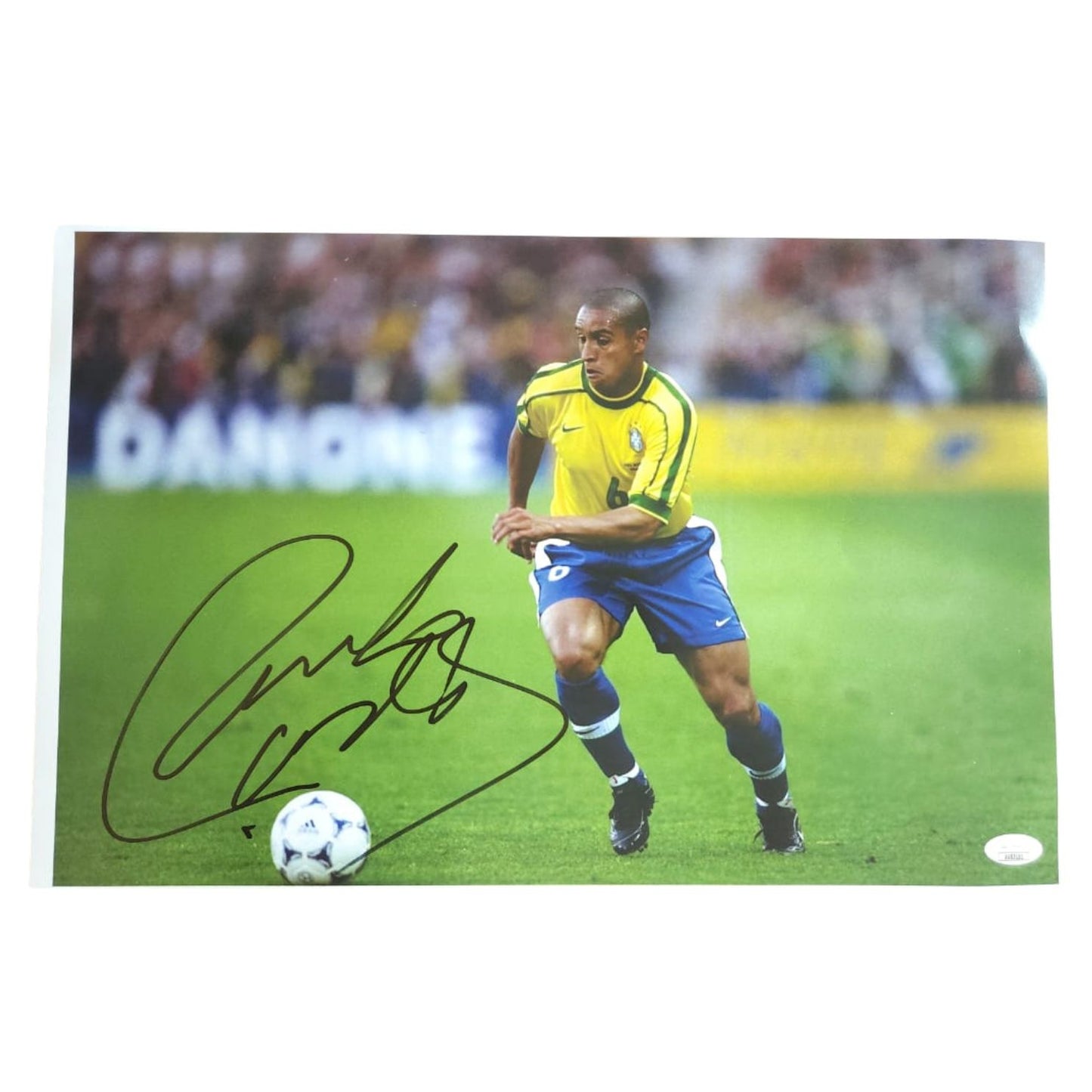 Fotografía autografiada por Roberto Carlos firma autentificada por la compañía JSA con el número UU85161