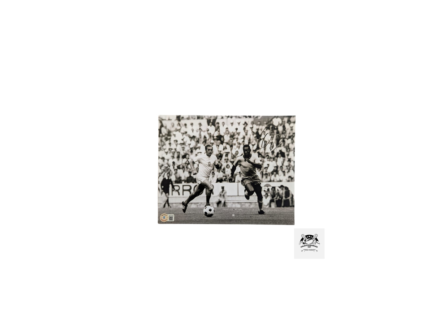 Pele en jugada Fotografía Brasil autografiada firma certificada por Beckett BB23560