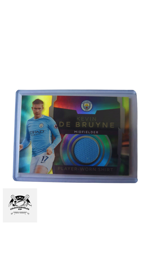 Tarjeta Topps con pedazo de playera de Kevin de Bruyne