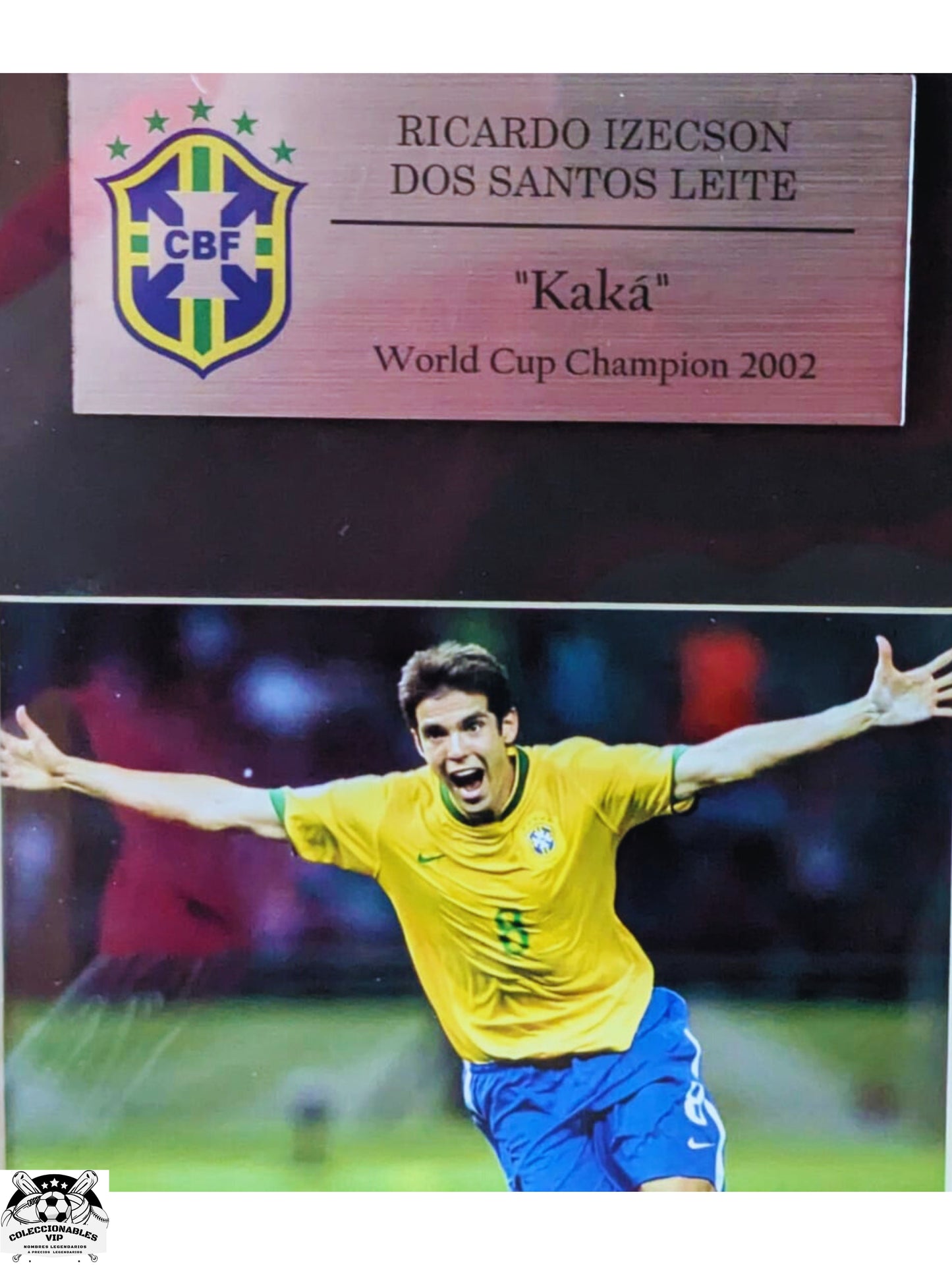 Zinedine Zidane y Kaka Foto autografiada Enmarcada firma autentificada por la compañía PSA con el número X03823.
