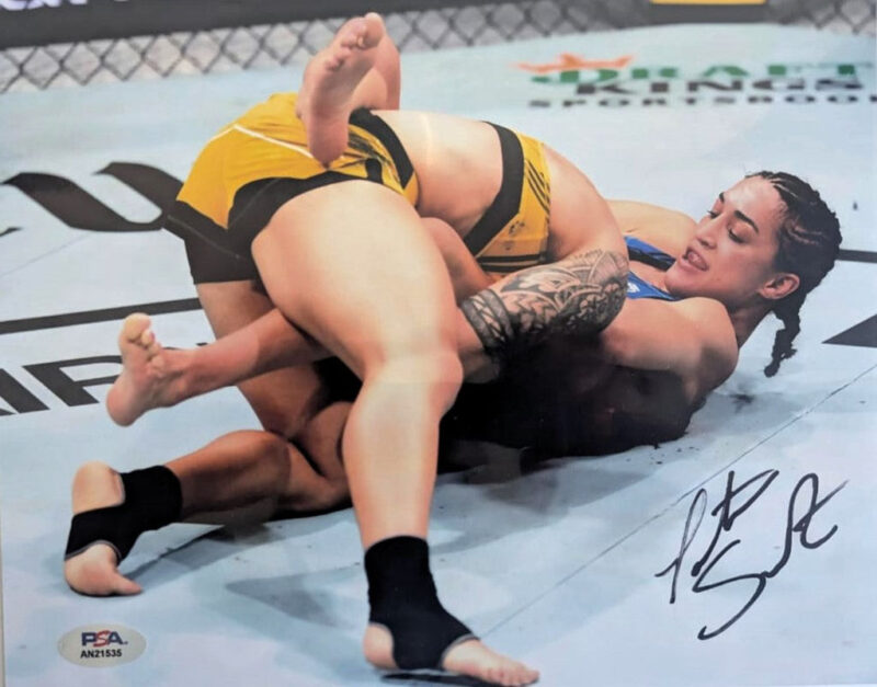 Tatiana Suarez UFC Fotografía Autografiada firma certificada por PSA AN21528, AN21535 y AN21537