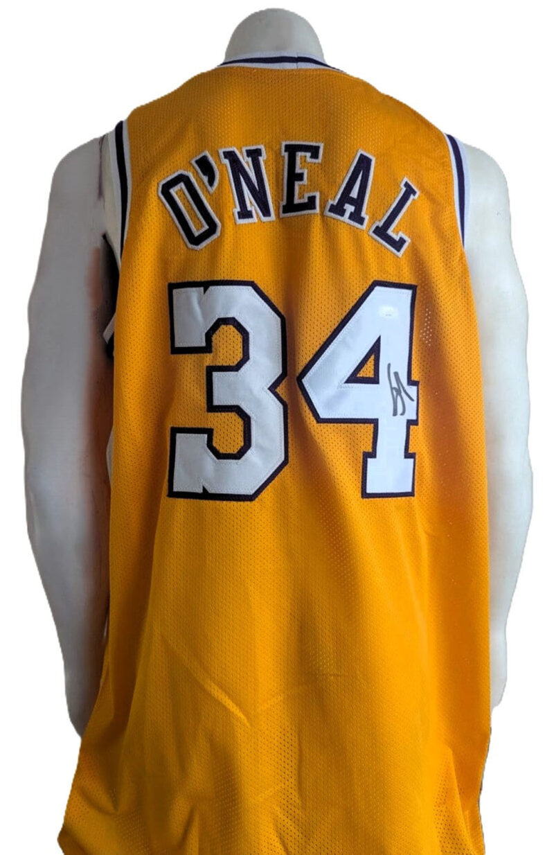 Shaquille O’neal Playera Los Angeles autografiada autentificada por la compañía JSA AB92943