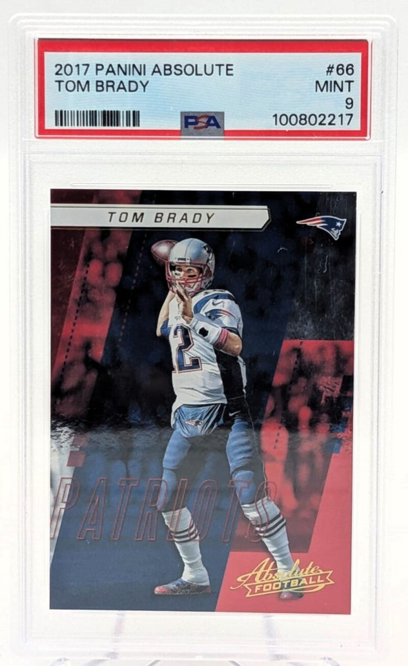 Tom Brady Tarjeta Patriots Panini Absolute certificada por PSA 100802217
