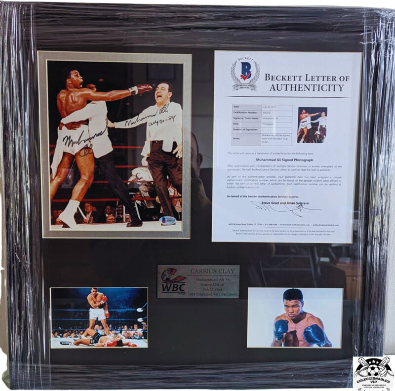 Muhammad Ali doble firma autentificada por la compañía Beckett con el número A06202con inscripción Aug 30 84