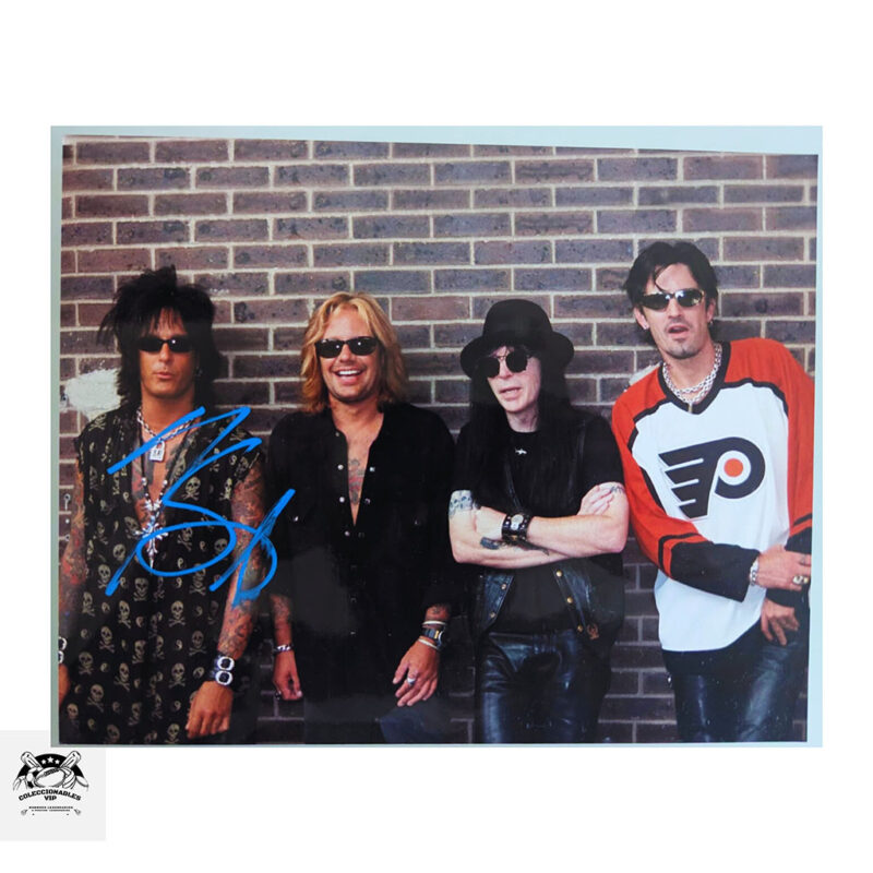 Nikki Sixx grupo Mötley Crüe fotografía autografiada certificada por JSA AT02245