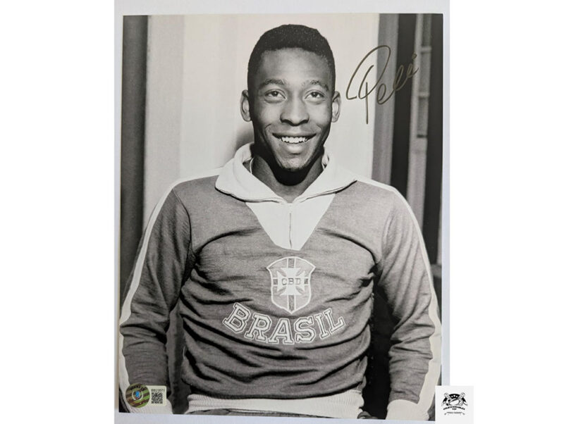Pele medio cuerpo Fotografía Brasil autografiada firma certificada por Beckett BB23571
