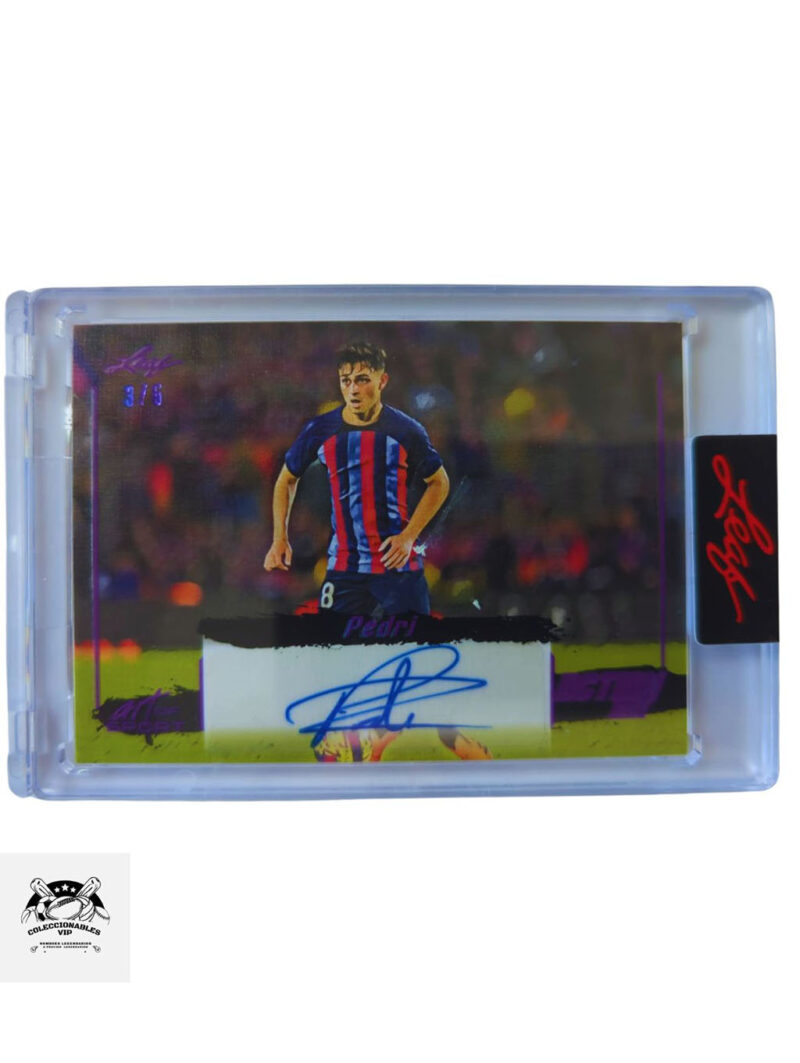 Pedri Tarjeta Barcelona 3/5 Leaf Action MT Autografiada.