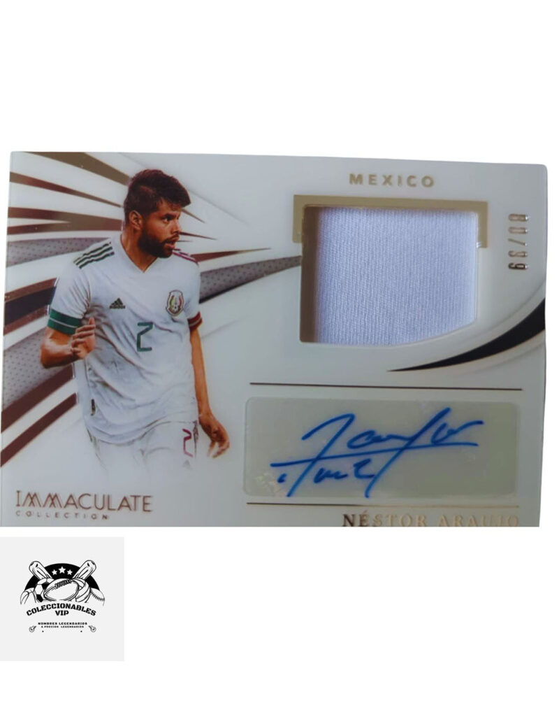Nestor Araujo Tarjeta México Panini autografiada
